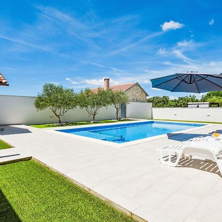 Holiday Home Anic By Interhome Smilcic Exterior foto